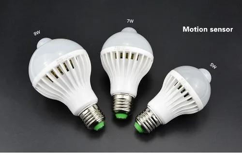 Lâmpada Sensor de Presença 9W