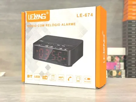 Rádio Relógio Digital Lelong LE-674